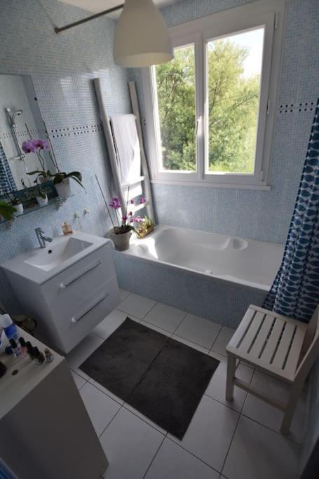 Logement Avec Jardin De Bord Mer Port Navalo Арзон Екстериор снимка